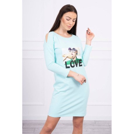 Mėtinės spalvos suknelė su "LOVE" nuotrauka