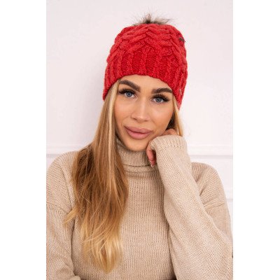 Avietinė kepurė su pūkeliu Daria K217
